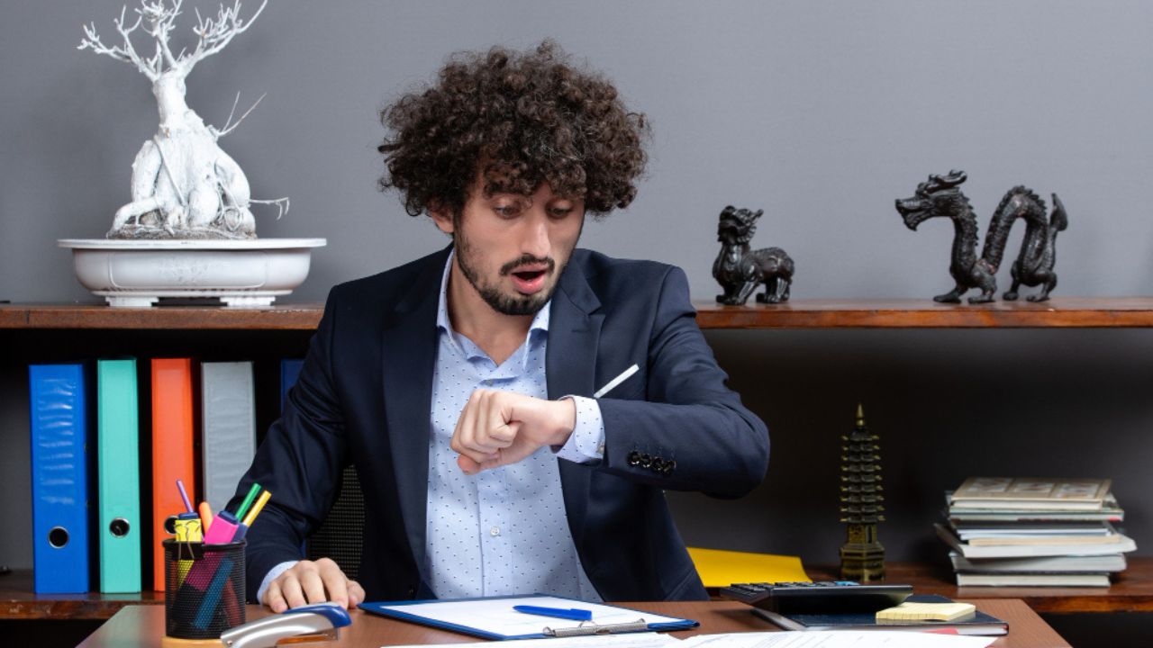 What Time Was 11 Hours Ago